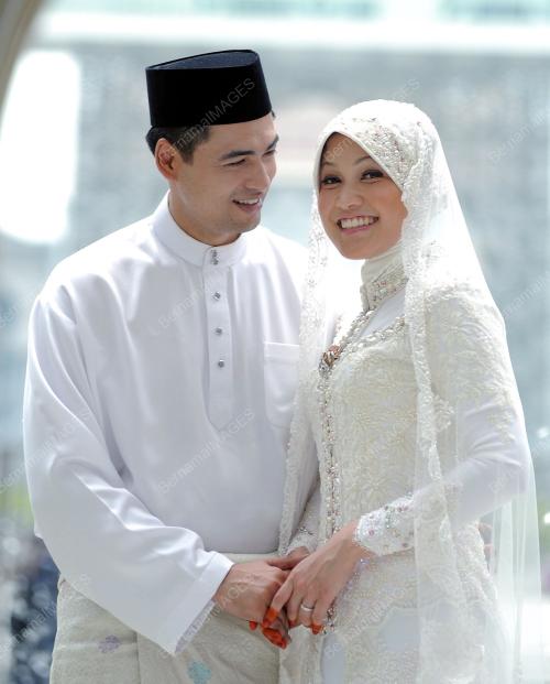 SHEIKH MUSZAPHAR NIKAH