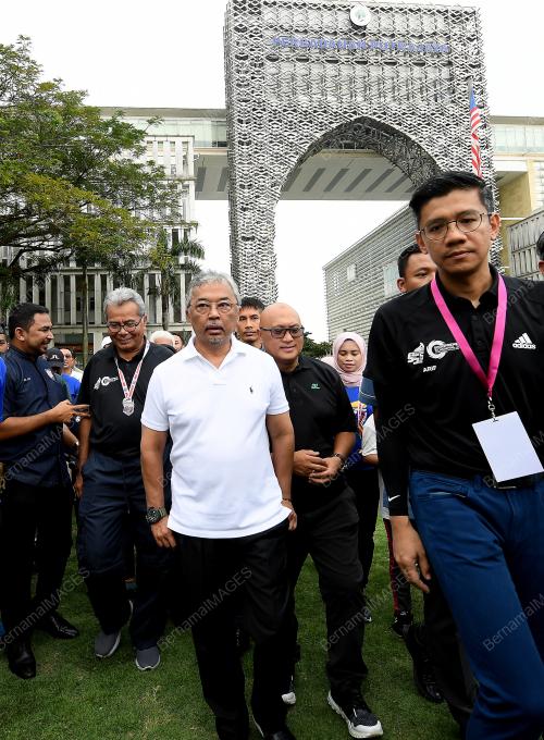 PTJ05_10112019_AGONG_BN201911076951
