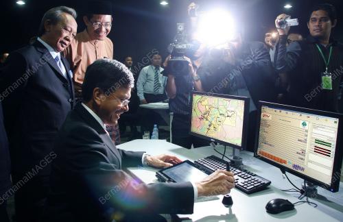 RAJA NONG CHIK RAJA ZAINAL ABIDIN
