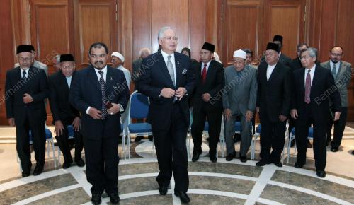 DATUK SERI MOHD NAJIB TUN ABDUL RAZAK