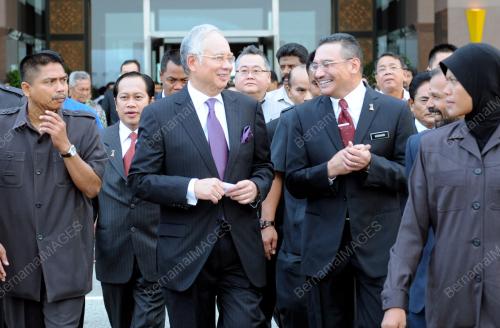 DATUK SERI NAJIB TUN RAZAK