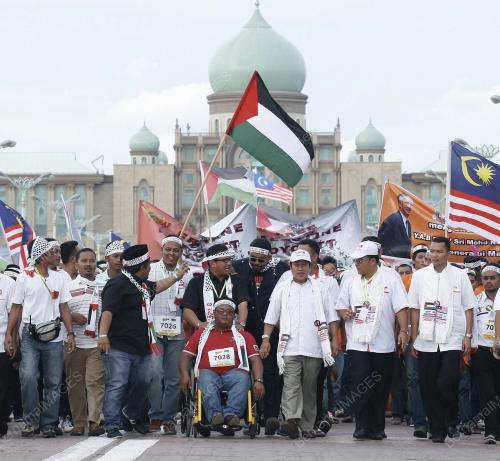 JEJAK KEMANUSIAAN GAZA
