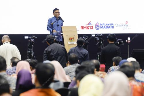 AKMAL NASRULLAH MOHD NASIR