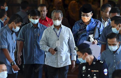 TAN SRI MUHYIDDIN YASSIN