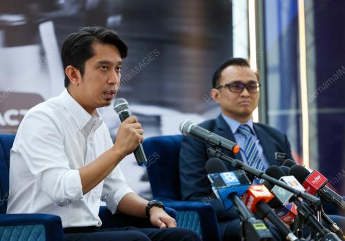 ADAM ADLI ABDUL HALIM