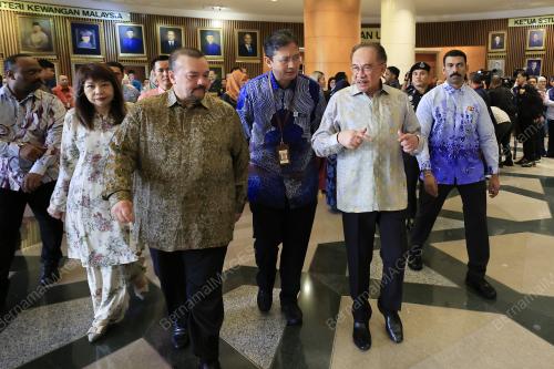 DATUK SERI ANWAR IBRAHIM