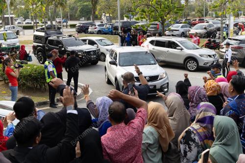 MAHKAMAH NAJIB