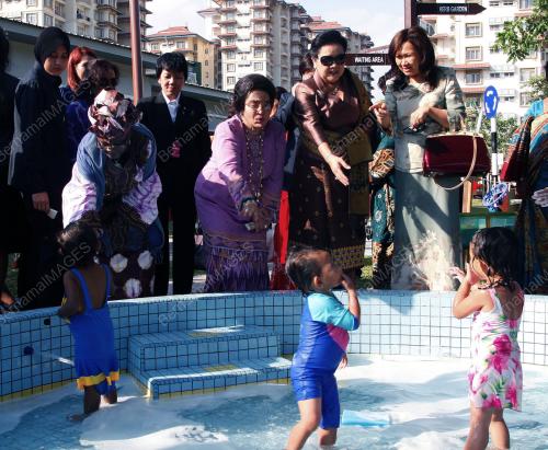 ROSMAH MANSOR