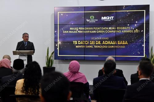 DATUK SERI DR ADHAM BABA