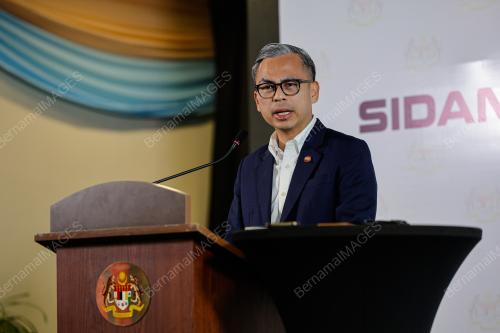 FAHMI FADZIL