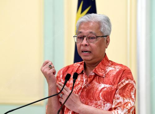 DATUK SERI ISMAIL SABRI YAAKOB