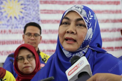 ZAMZURIAH MD DESA