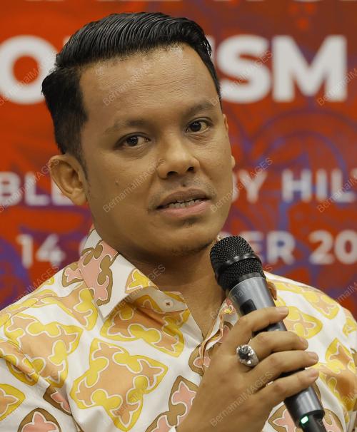 MOHD RADZLAN JALALUDIN