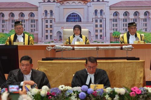 TUN TENGKU MAIMUN TUAN MAT