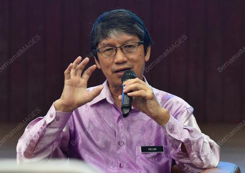 MUHAMMAD HELMI ABDULLAH