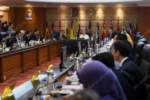 PTJ05_15122017_MESYUARAT_BN201712144167