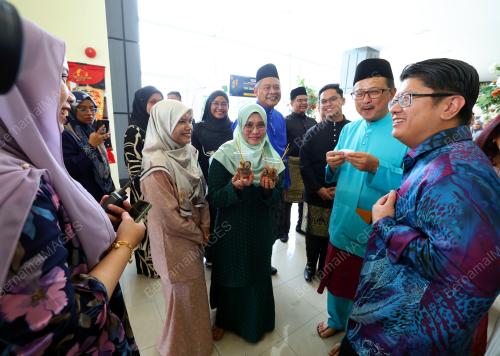 DATUK EWON BENEDICK