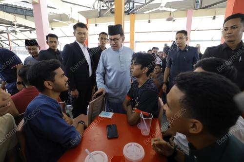 DATUK SERI ANWAR IBRAHIM