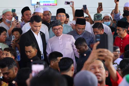 DATUK SERI ANWAR IBRAHIM