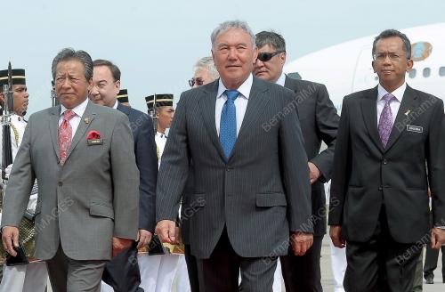 PTJ05_17042012_KAZAKHTAN