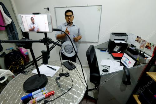 MOHD SHAFIQ ROSLAN