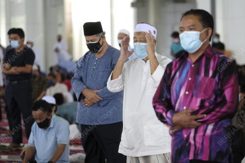 SOLAT JUMAAT FASA 2