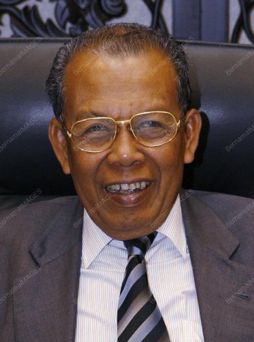 ABDUL HAMID MOHAMAD