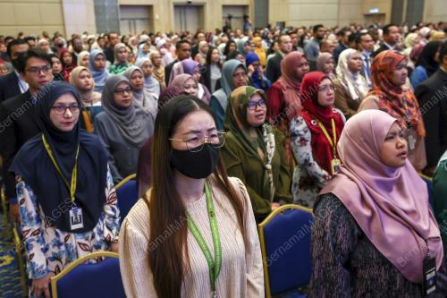 PERHIMPUNAN WARGA MOF