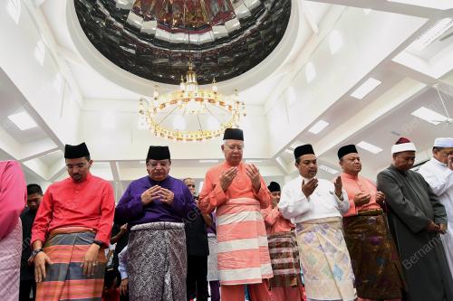 PTJ05_17112017_SURAU