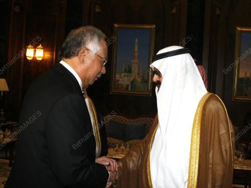 MOHD NAJIB TUN ABDUL RAZAK