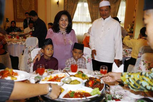 ROSMAH MANSUR