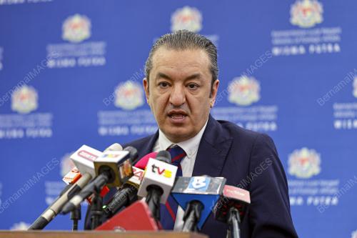 DATUK SERI MOHAMAD HASAN