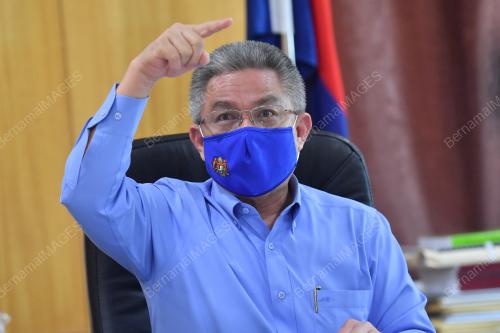 DATUK SERI DR ADHAM BABA