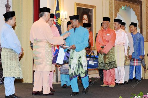 DATUK SERI NAJIB TUN RAZAK