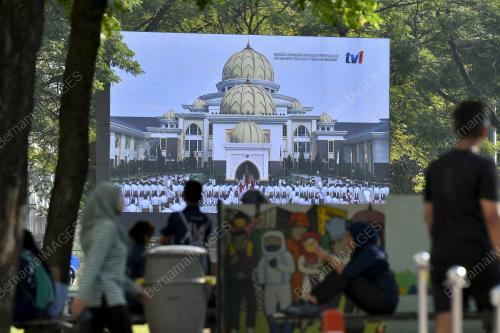 ISTIADAT PERTABALAN YANG DI-PERTUAN AGONG KE-17