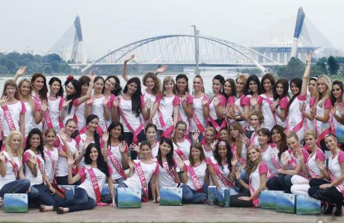 MISS TOURISM INTERNATIONAL 2010