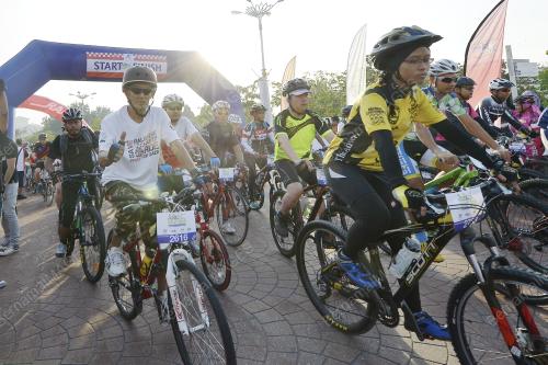 PTJ05_20122014_CC1M_BIKE