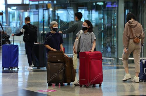 TINJAUAN KLIA
