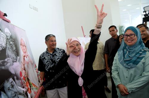 PTJ05_21042019_MEDIA_BN201904166801