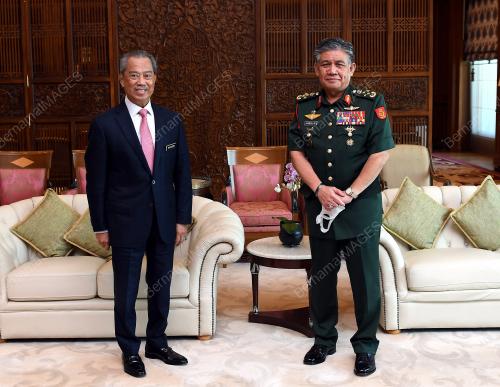 TAN SRI MUHYIDDIN YASSIN