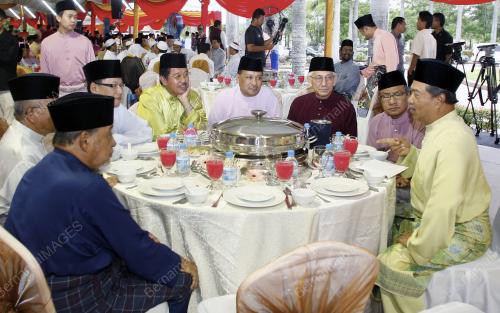 MUHYIDDIN YASSIN