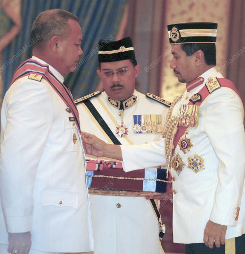 TUANKU MIZAN ZAINAL ABIDIN