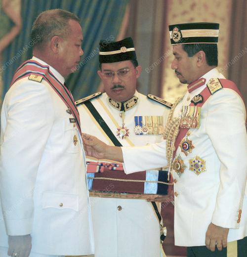 TUANKU MIZAN ZAINAL ABIDIN