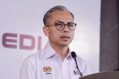 DATUK FAHMI FADZIL
