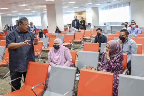 TAN SRI ZAINAL RAHIM SEMAN