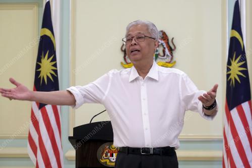 DATUK SERI ISMAIL SABRI YAAKOB