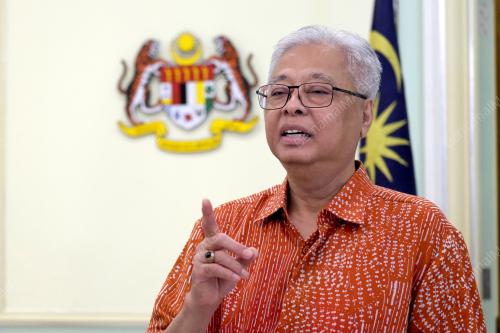DATUK SERI ISMAIL SABRI YAAKOB