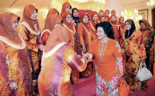 DATIN SERI ROSMAH MANSOR