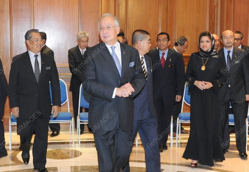 DATUK SERI NAJIB TUN RAZAK