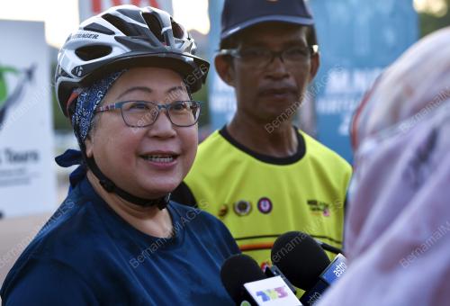 TAN SRI DR JEMILAH MAHMOOD